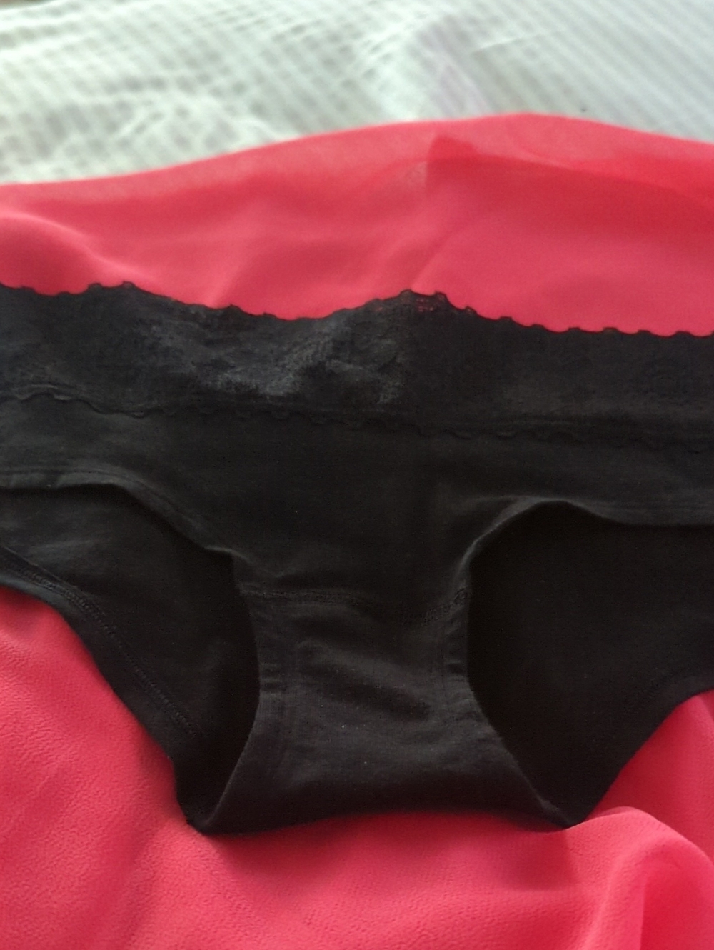 Black Lace-Trim Hipster Panty. Size S./P